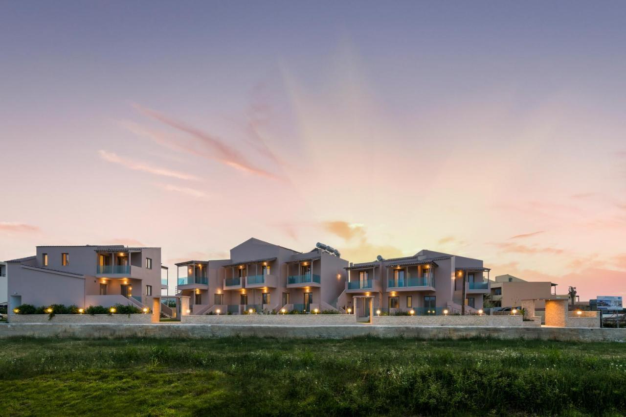 Aegean Breeze Luxury Apartments Next To The Sea Maleme Extérieur photo