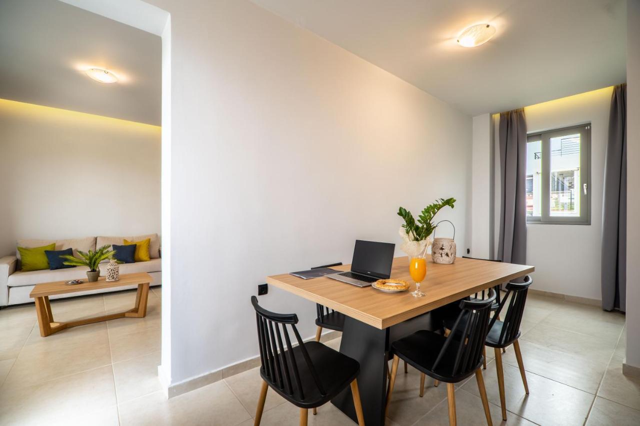 Aegean Breeze Luxury Apartments Next To The Sea Maleme Extérieur photo