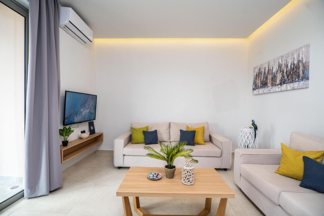 Aegean Breeze Luxury Apartments Next To The Sea Maleme Extérieur photo
